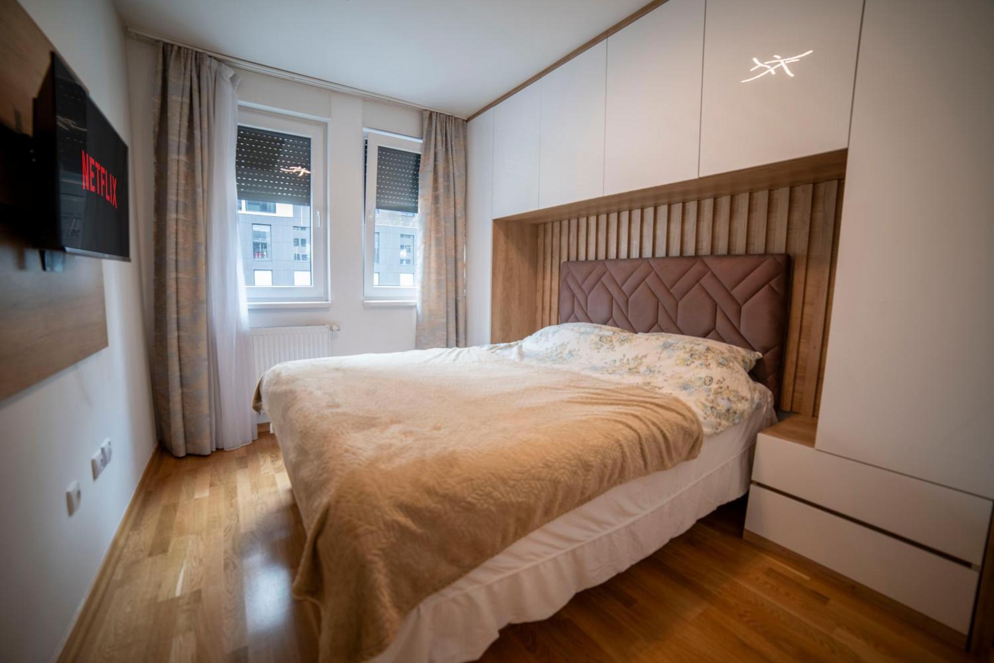 Apartment 5 Star Lukavica Eksteriør billede