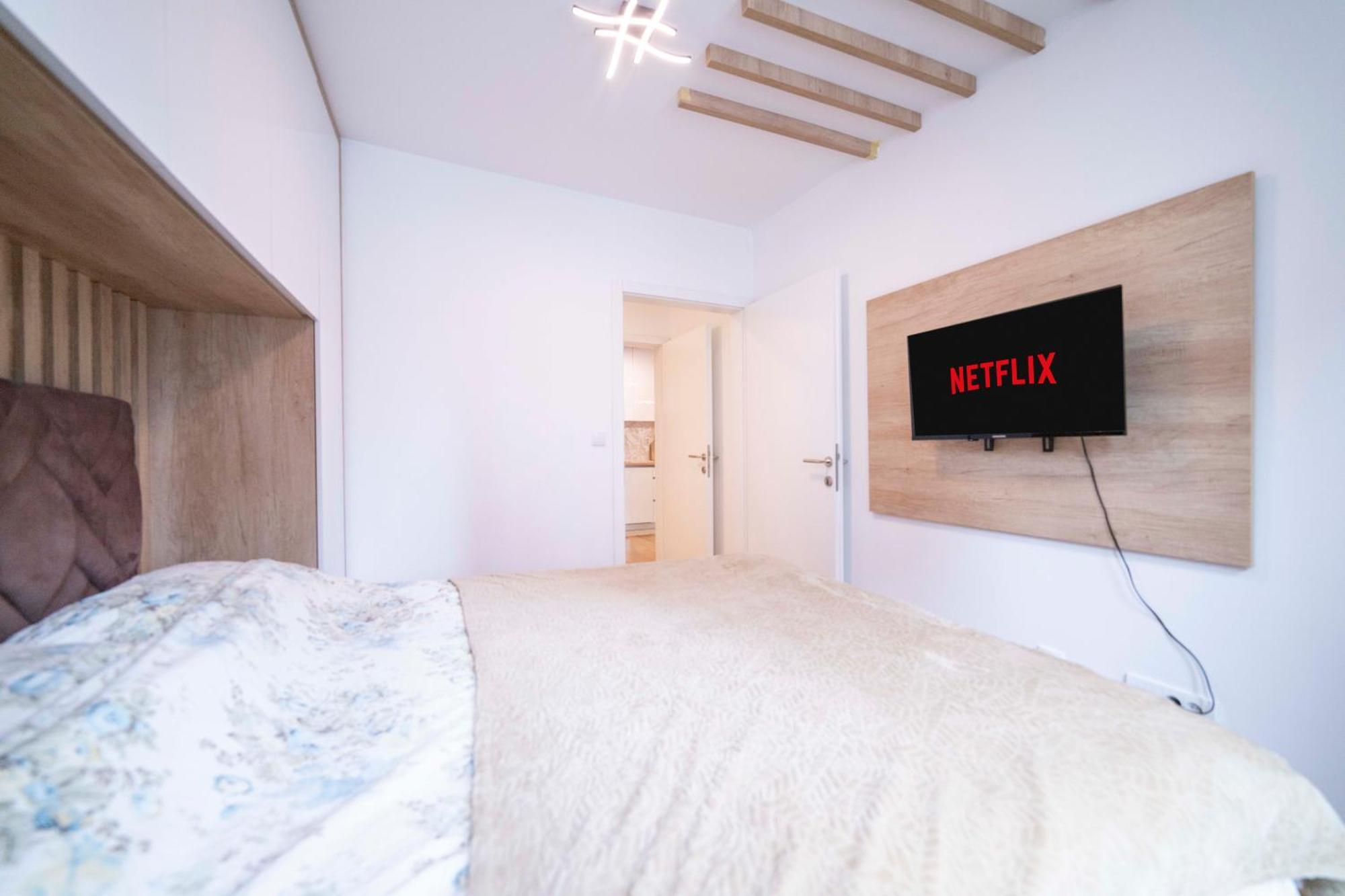 Apartment 5 Star Lukavica Eksteriør billede